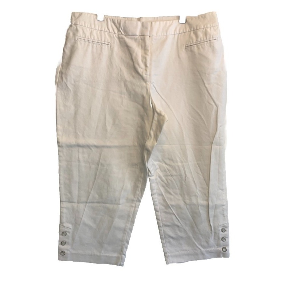 White Cropped Capris Pants Women's Size 16 Button Detail Ankle Length Casual